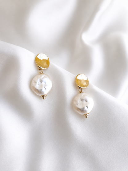 MOLLY - Statement Pearl & Gold Bridal Earrings (Copy)