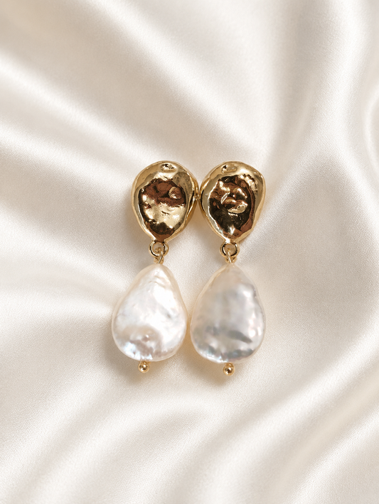 ELSIE - Gold Pearl Drop Earrings