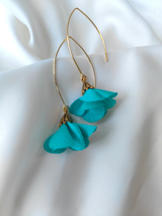 Jenni - Floral drop earrings - Turquoise