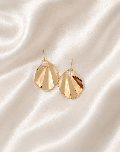 ROSIE - Ráiteas Earring Bridal Pearl &amp; Gold