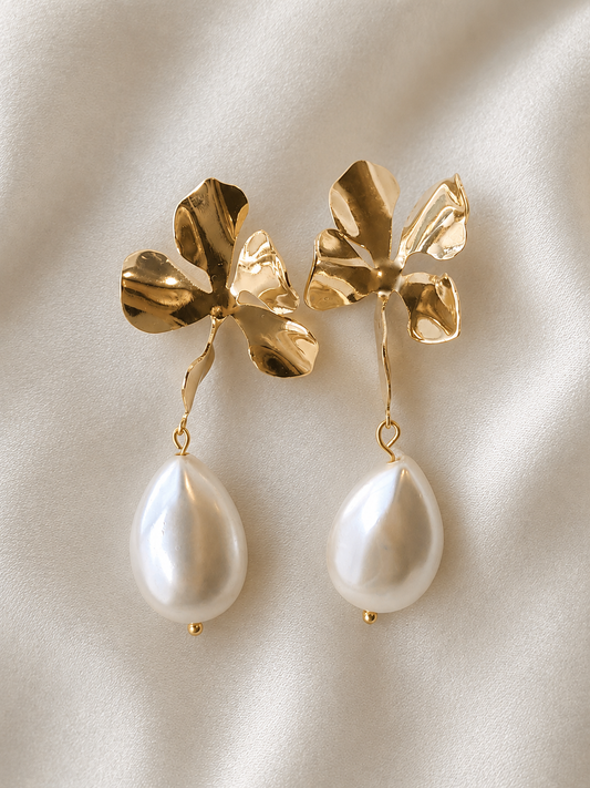 REECE - Statement Pearl & Flower Bridal Earrings