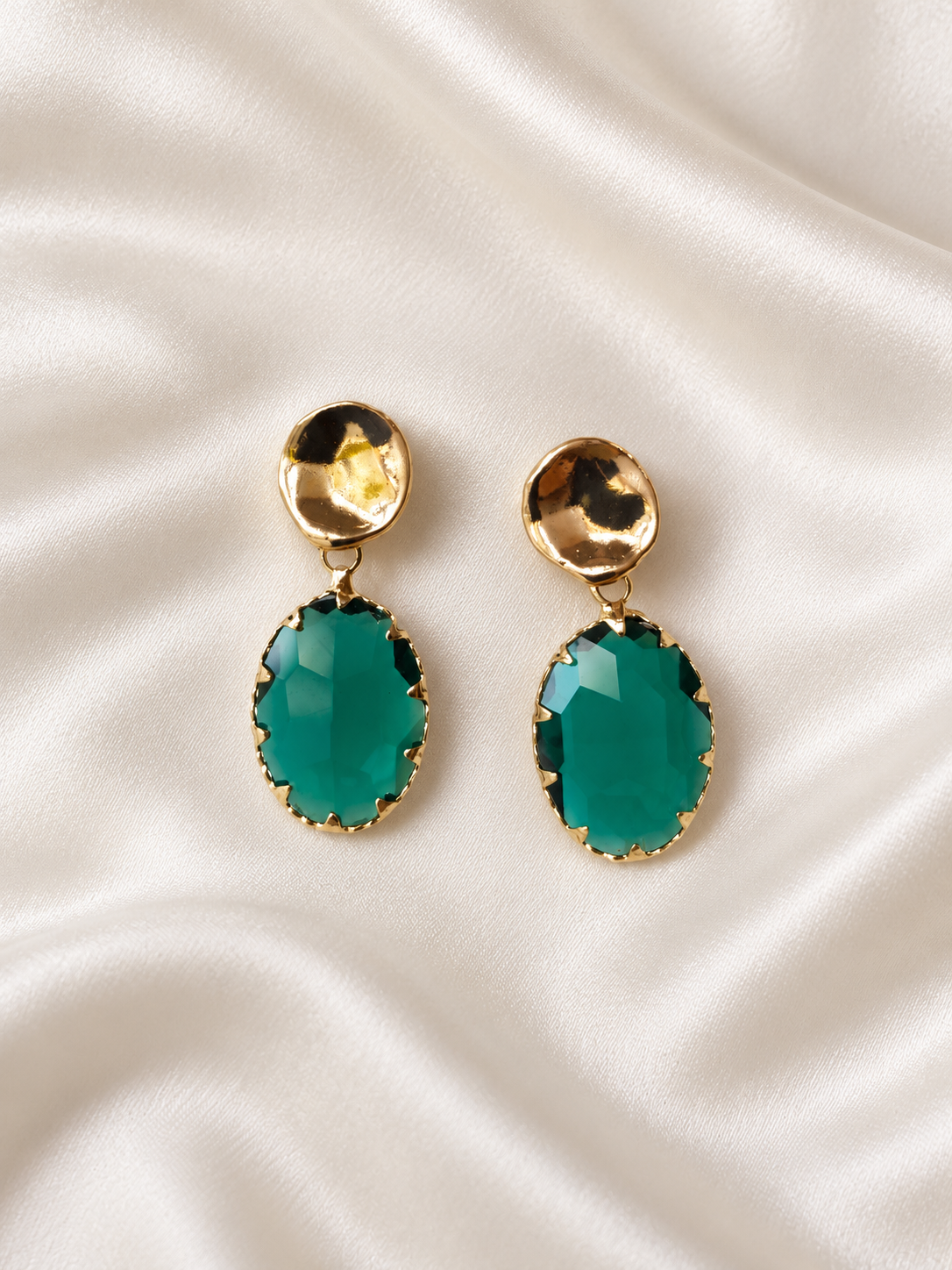 LUCY - Gold & crystal drop earring -Emerald Green