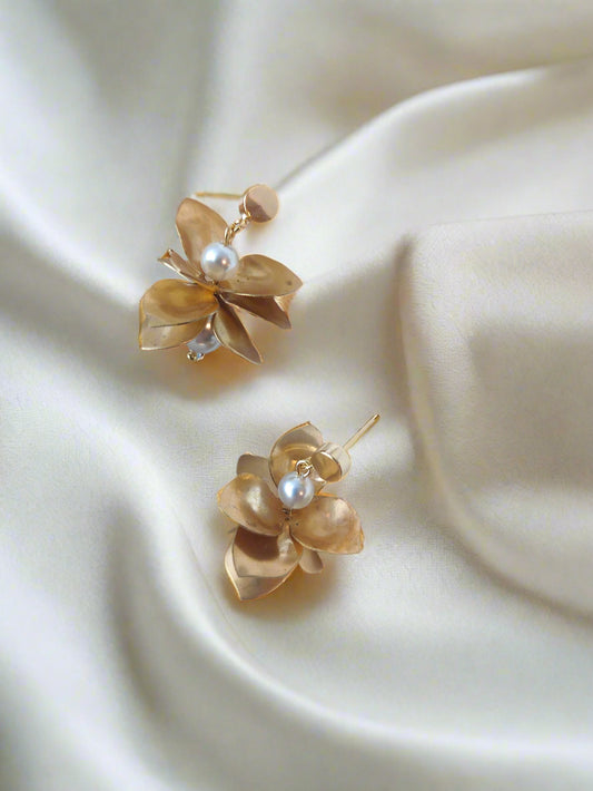 CLODAGH - Statement Pearl & Gold Bridal  Earrings