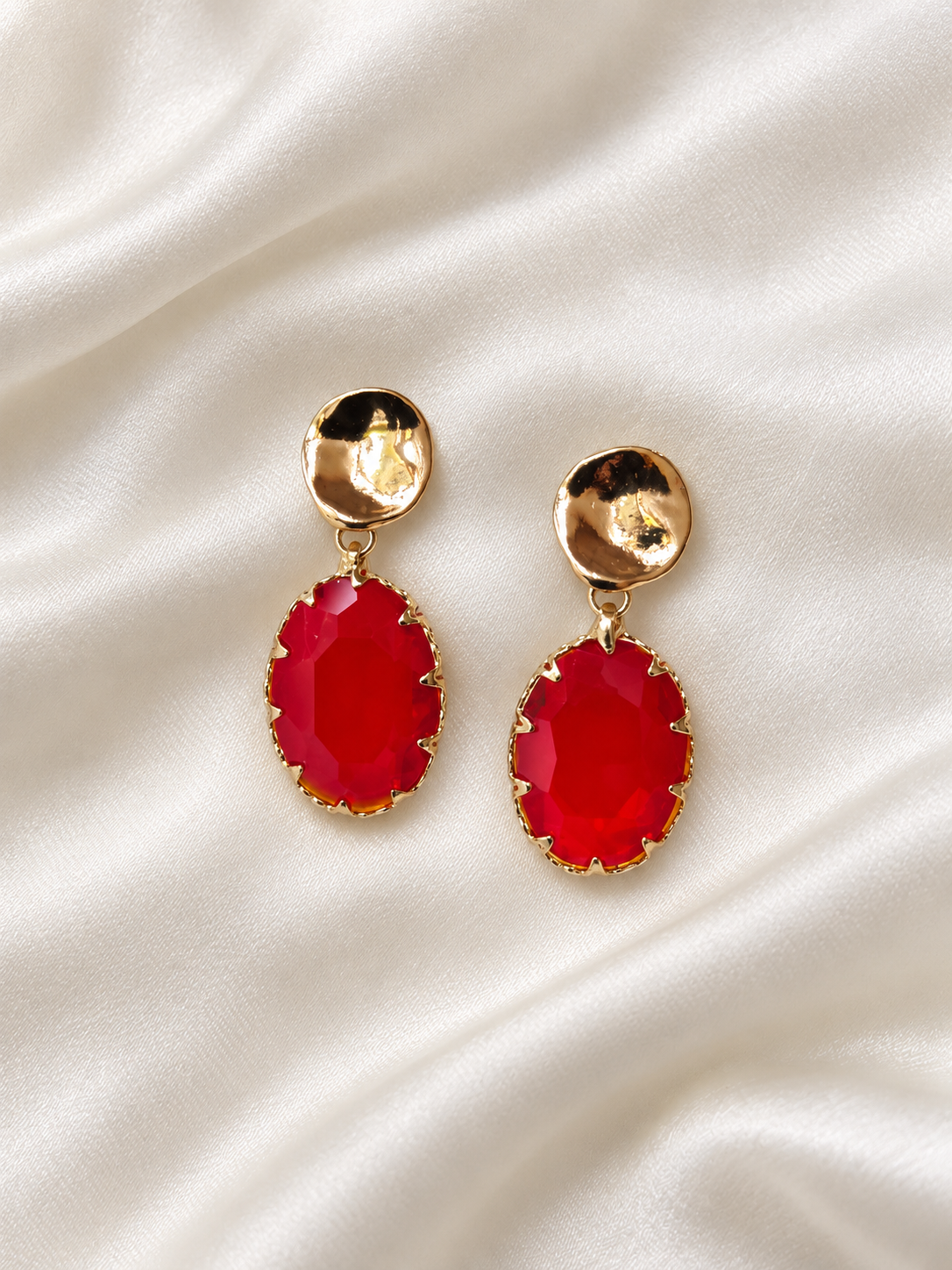 LUCY - Gold & crystal drop earring -Red
