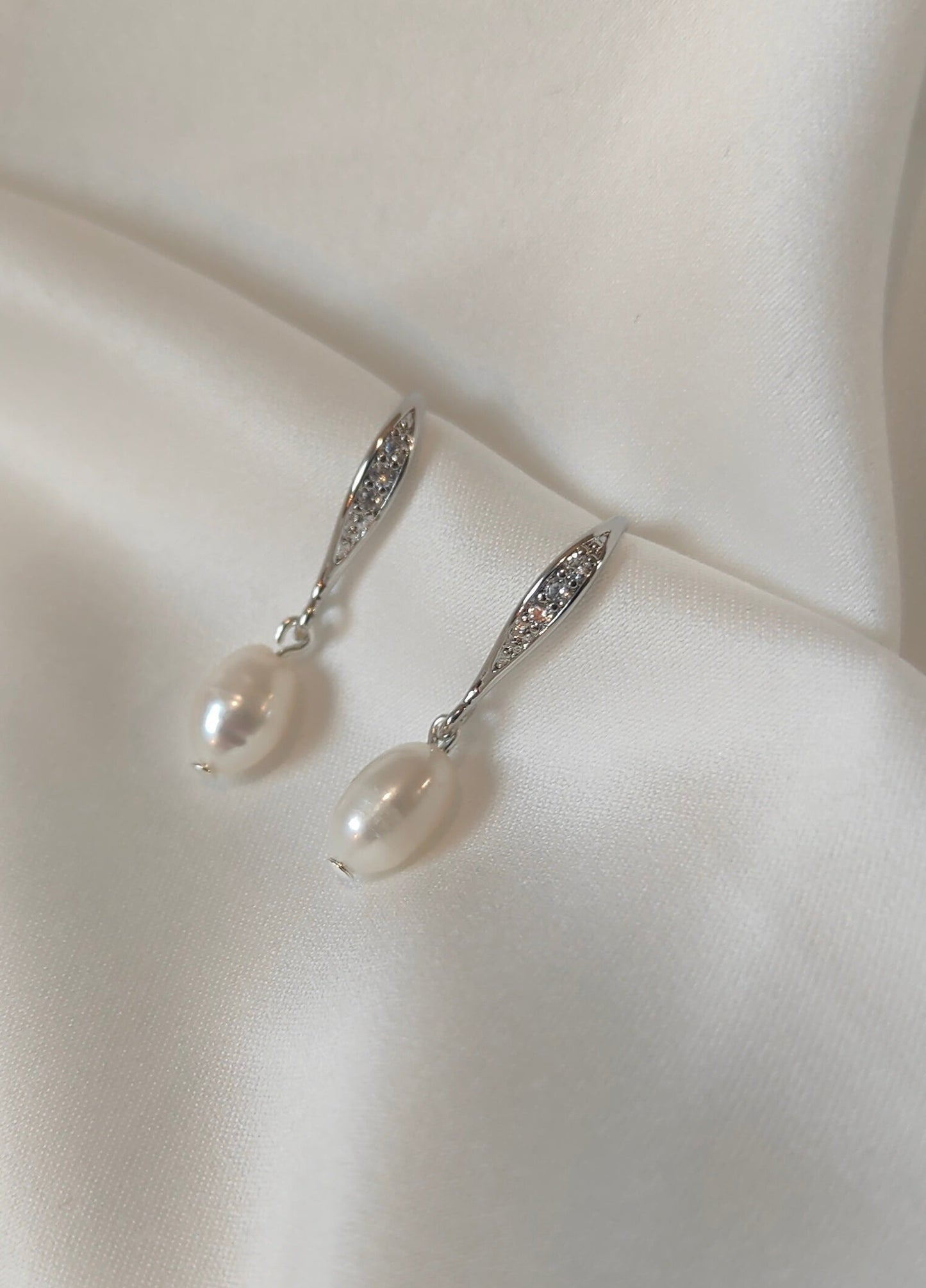 AYLA - Fáinní Bridal Petite Gold