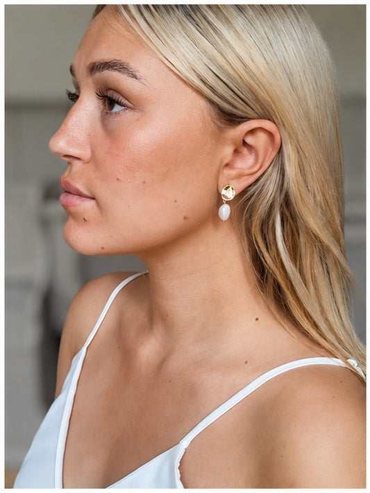 MOLLY - Statement Pearl & Gold Bridal Earrings