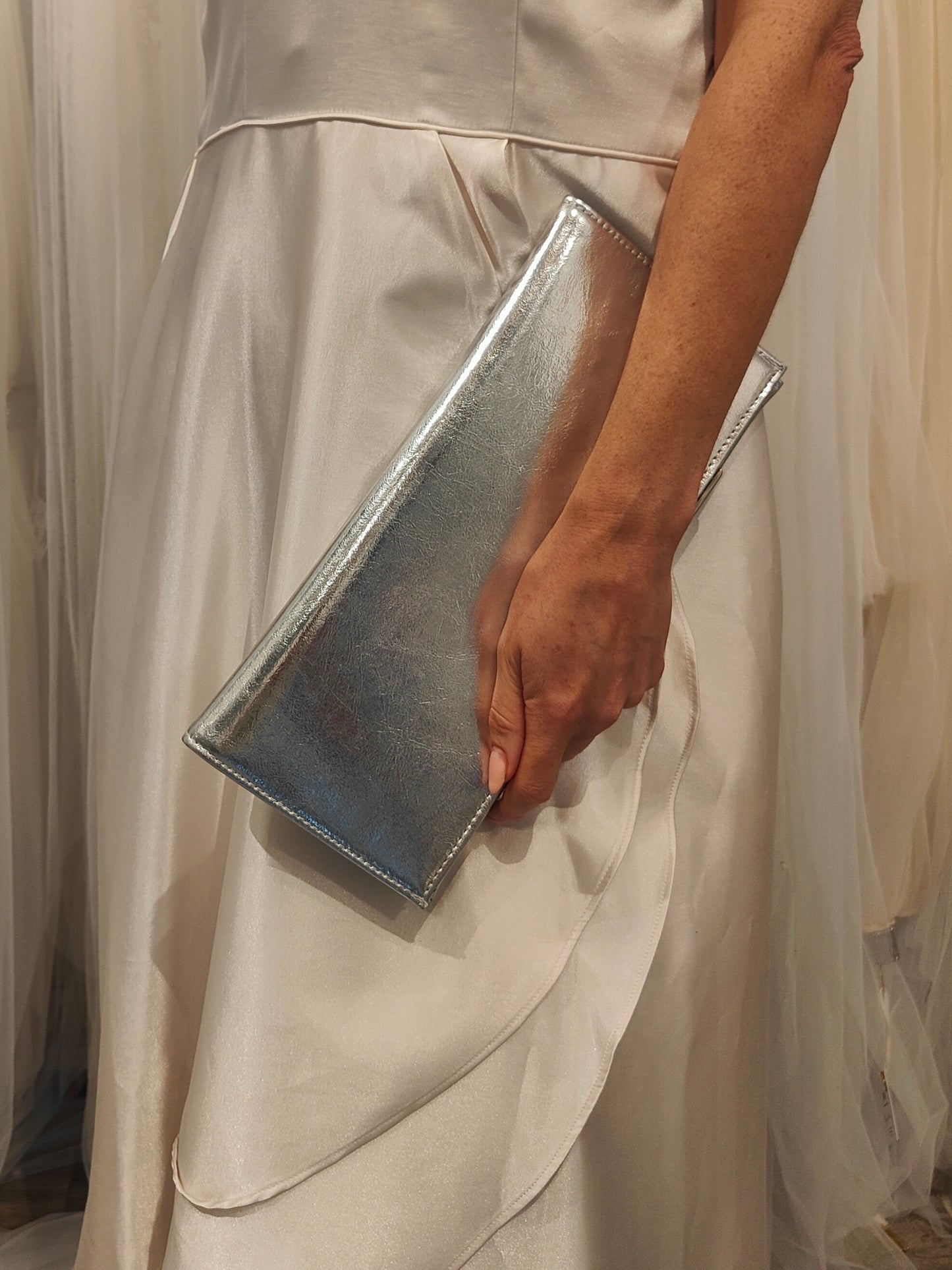 Ellen - Envelope Clutch Bag - Silver
