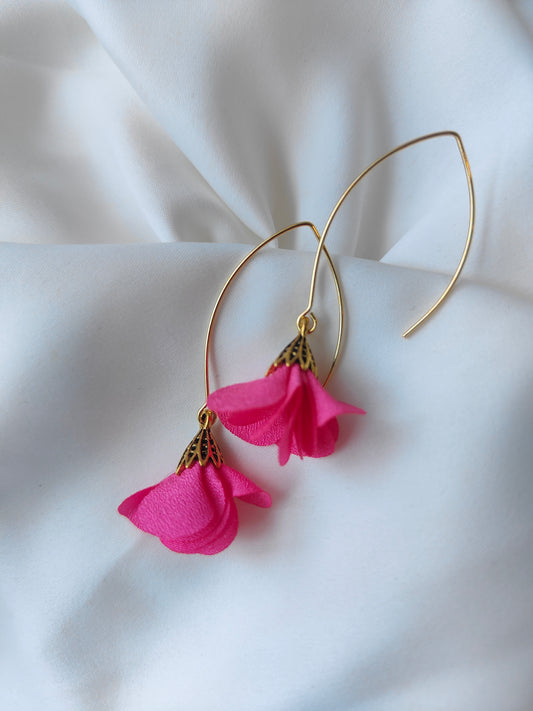 Jenni - Floral drop earrings - Fuschia Pink
