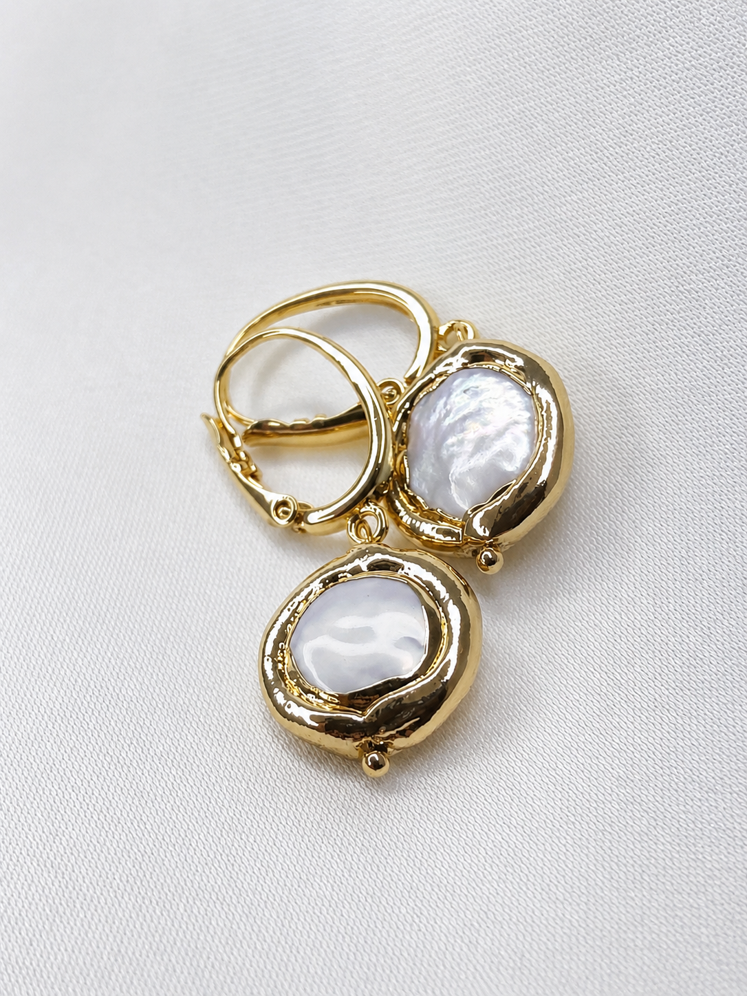 GLADYS - Pearl &amp; Gold Bridal Earrings