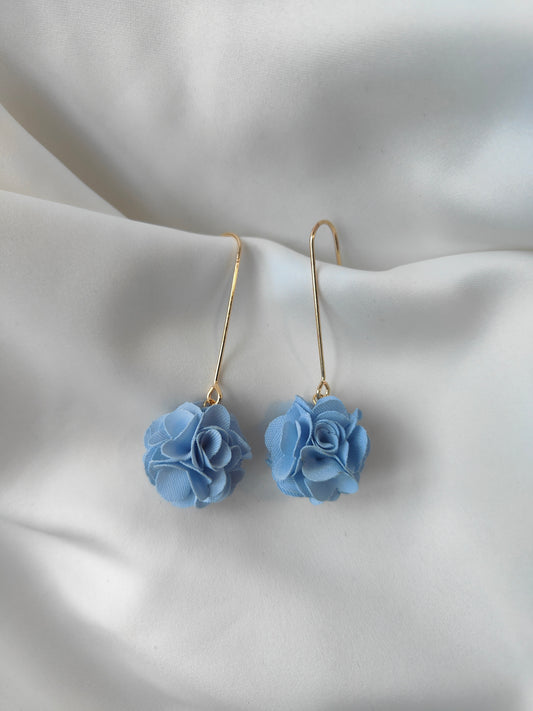 Georgia - Floral drop earrings - Dusty Blue