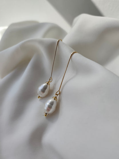 MAREE - Freshwater Pearl Drop Bridal Earrings