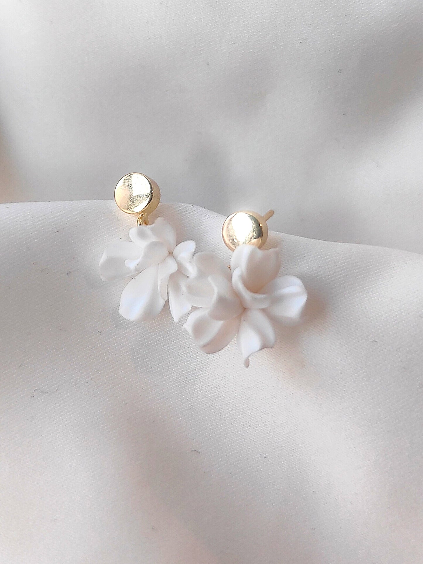 NYLA - Petite Flower Bridal Earrings
