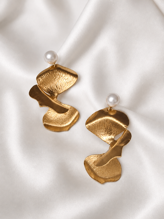 LARA - Statement Gold & Pearl Bridal Earrings