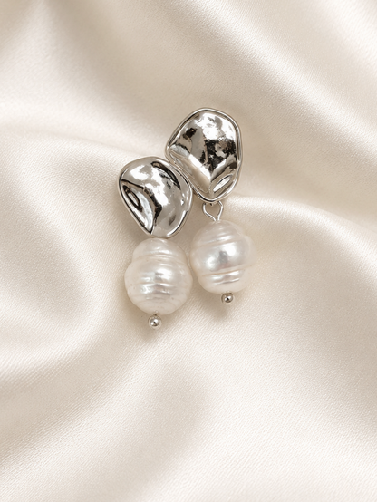 MOLLY - Statement Pearl & Silver Bridal Earrings