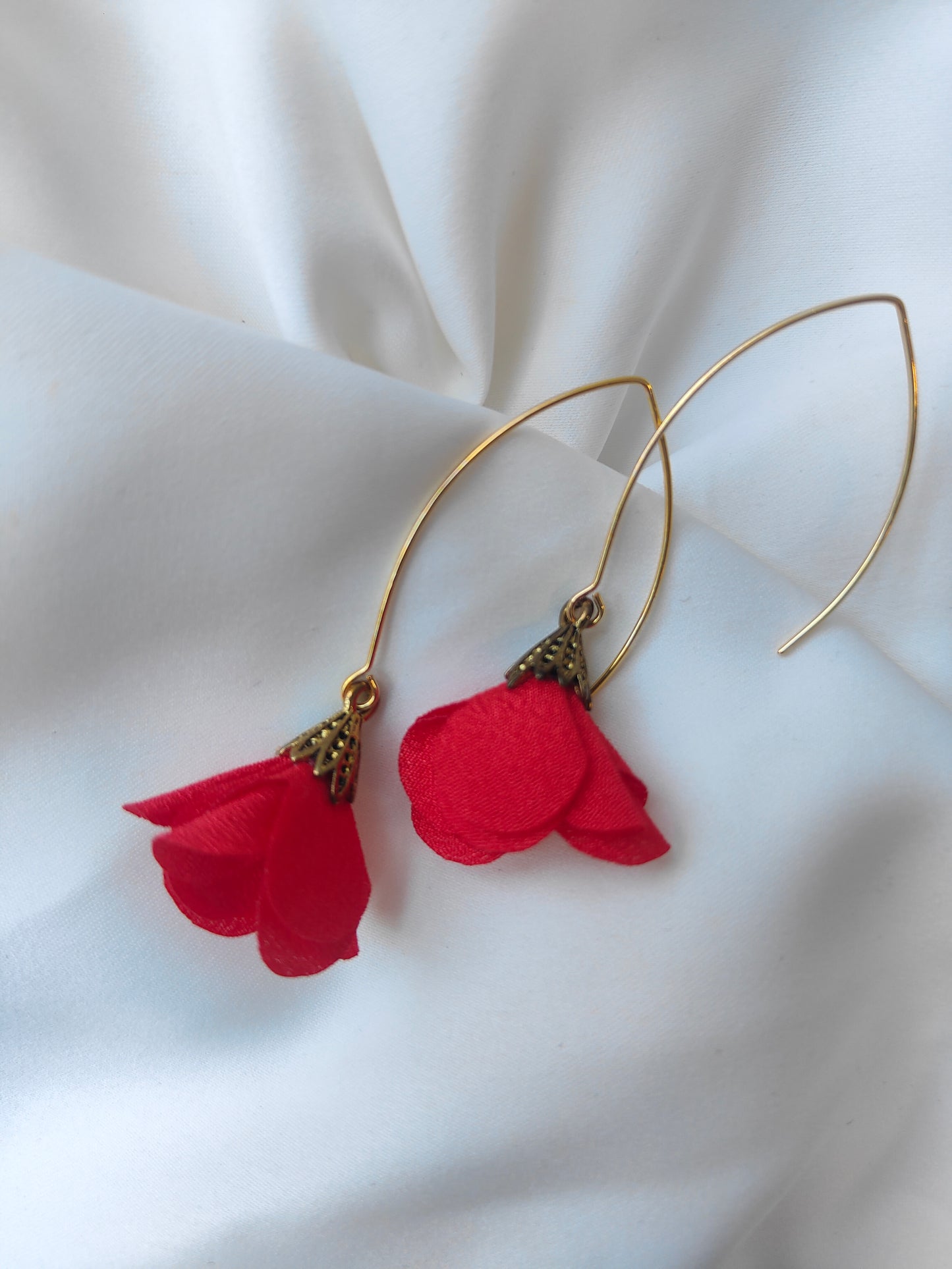 Jenni - Floral drop earrings - Red