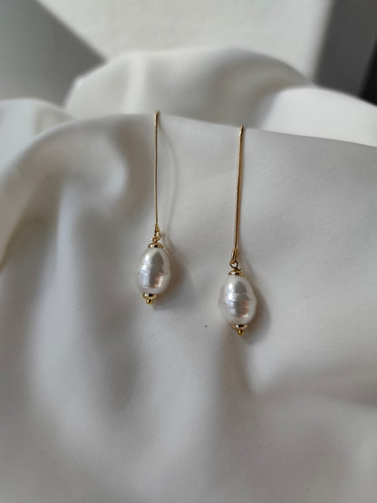 MAREE - Freshwater Pearl Drop Bridal Earrings