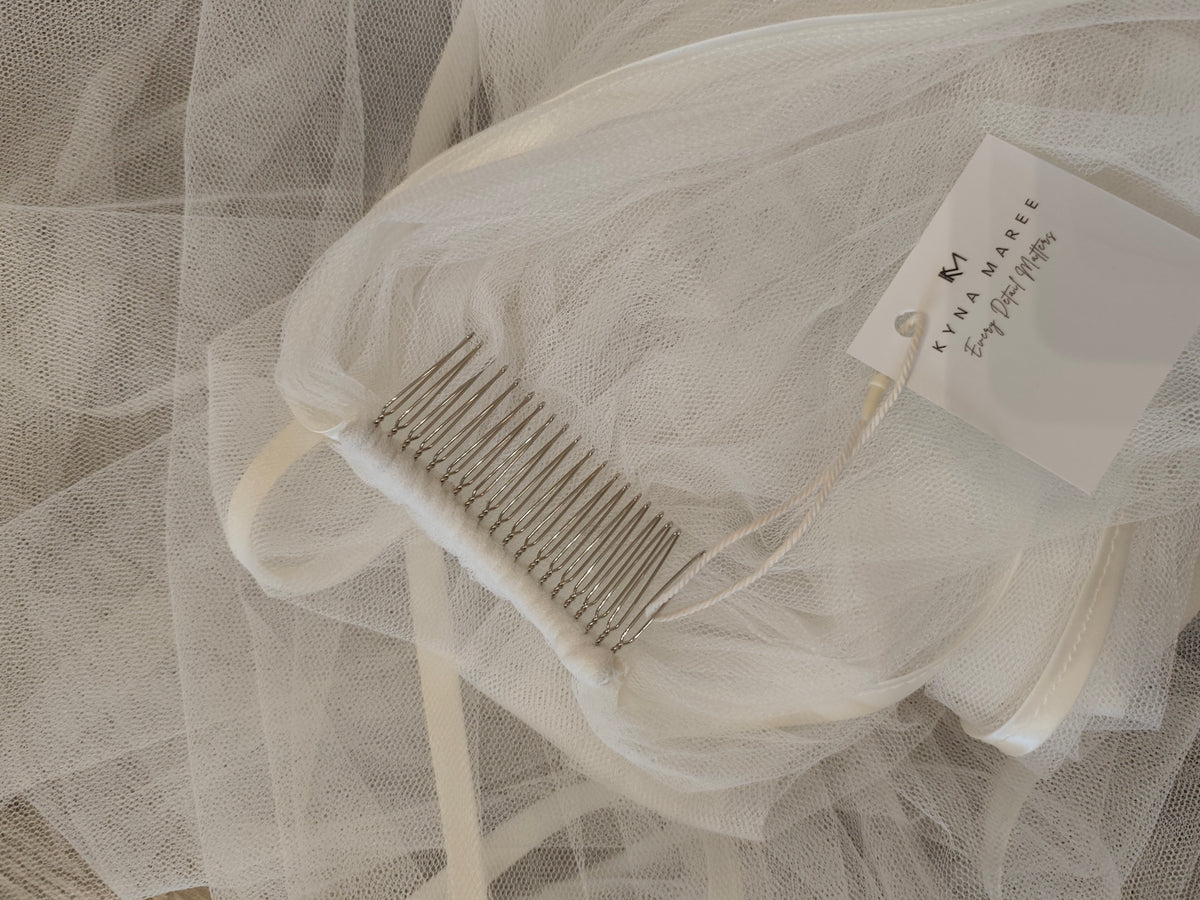 ELOISE - *Díoltóir is Fearr* Veil Bridal Simplí