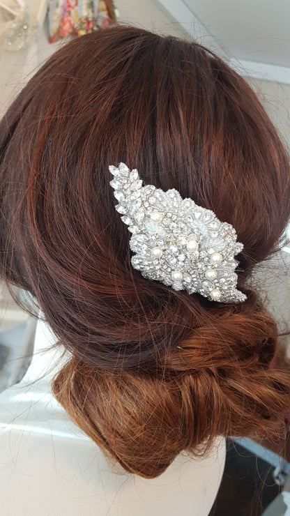 MOLLY - *Díoltóir is Fearr* Cúlpháirtí Gruaige Crystal Bridal