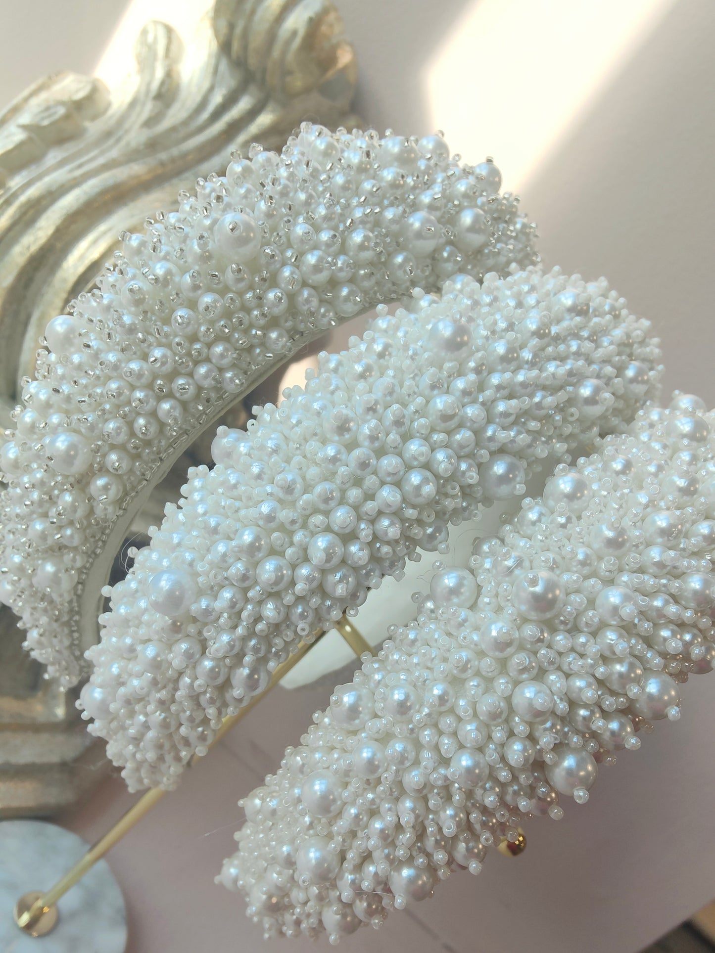 PETITE BELLE - Neat Pearl Bridal Headband