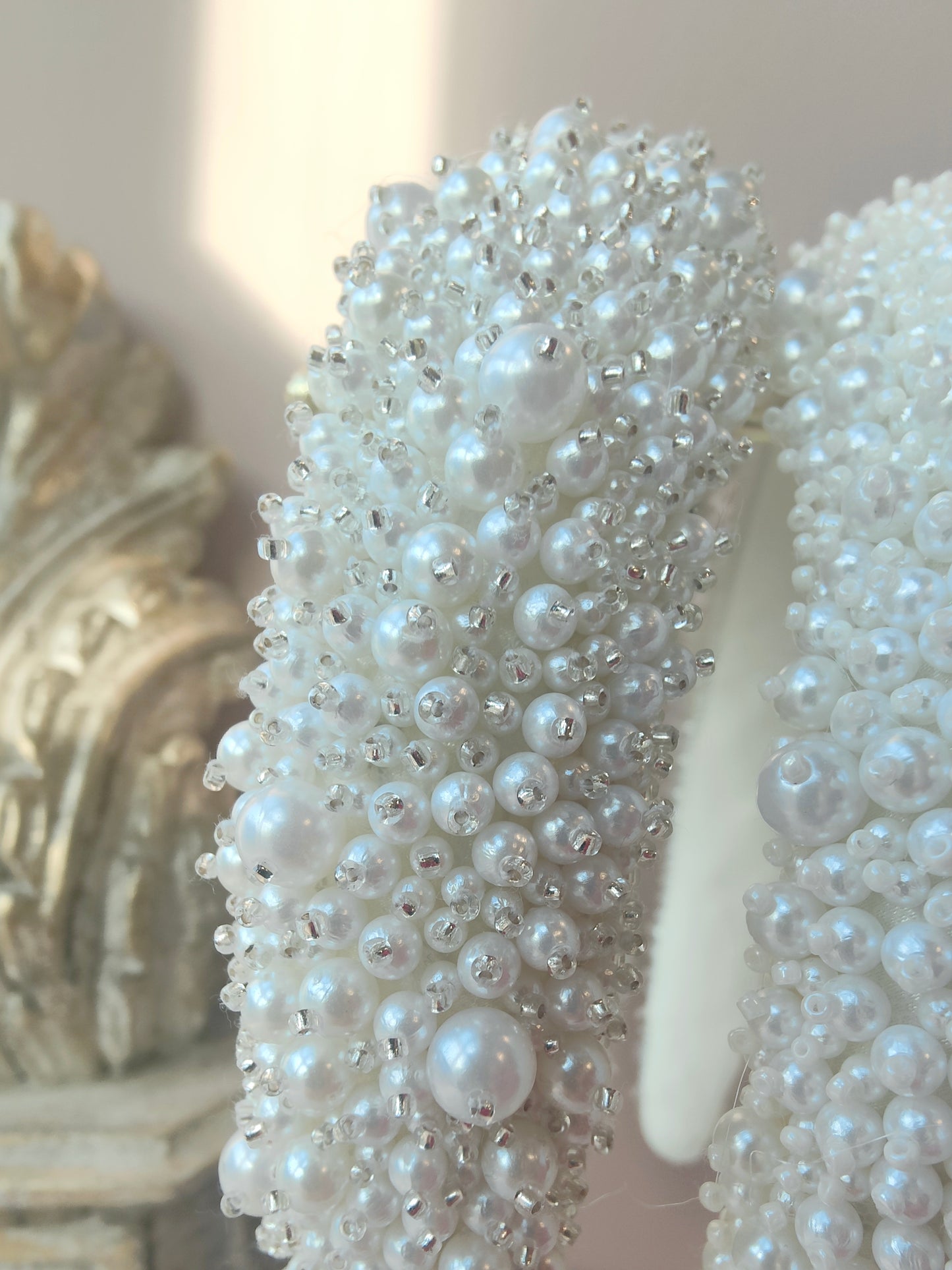 PETITE BELLE - Ceannbhanda Neat Pearl Bridal