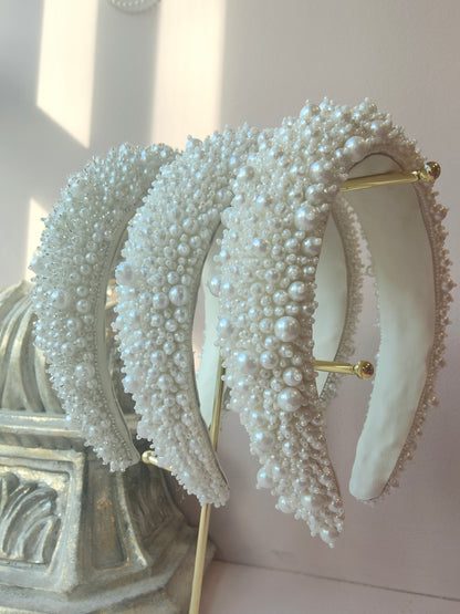 PETITE BELLE - Neat Pearl Bridal Headband