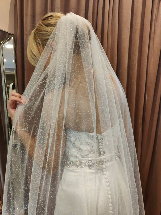 PARIS - Sparkling Bridal Veil