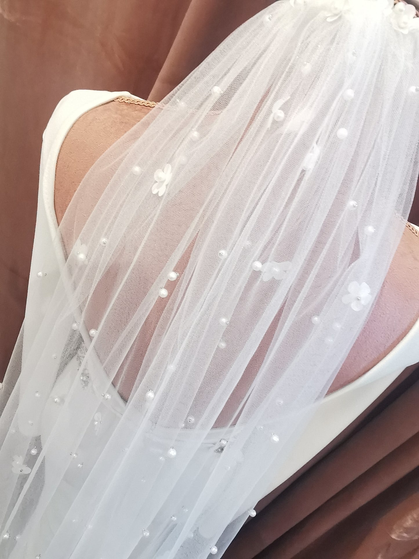DAISY - Pearl & Petal Bridal Veil