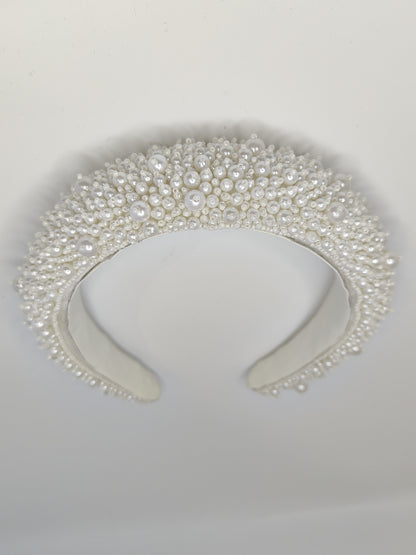 PETITE BELLE - Neat Pearl Bridal Headband