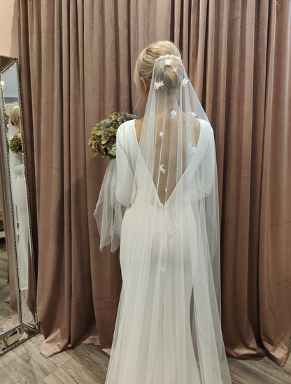 FLEUR - Cascading Floral Boho Bridal Veil