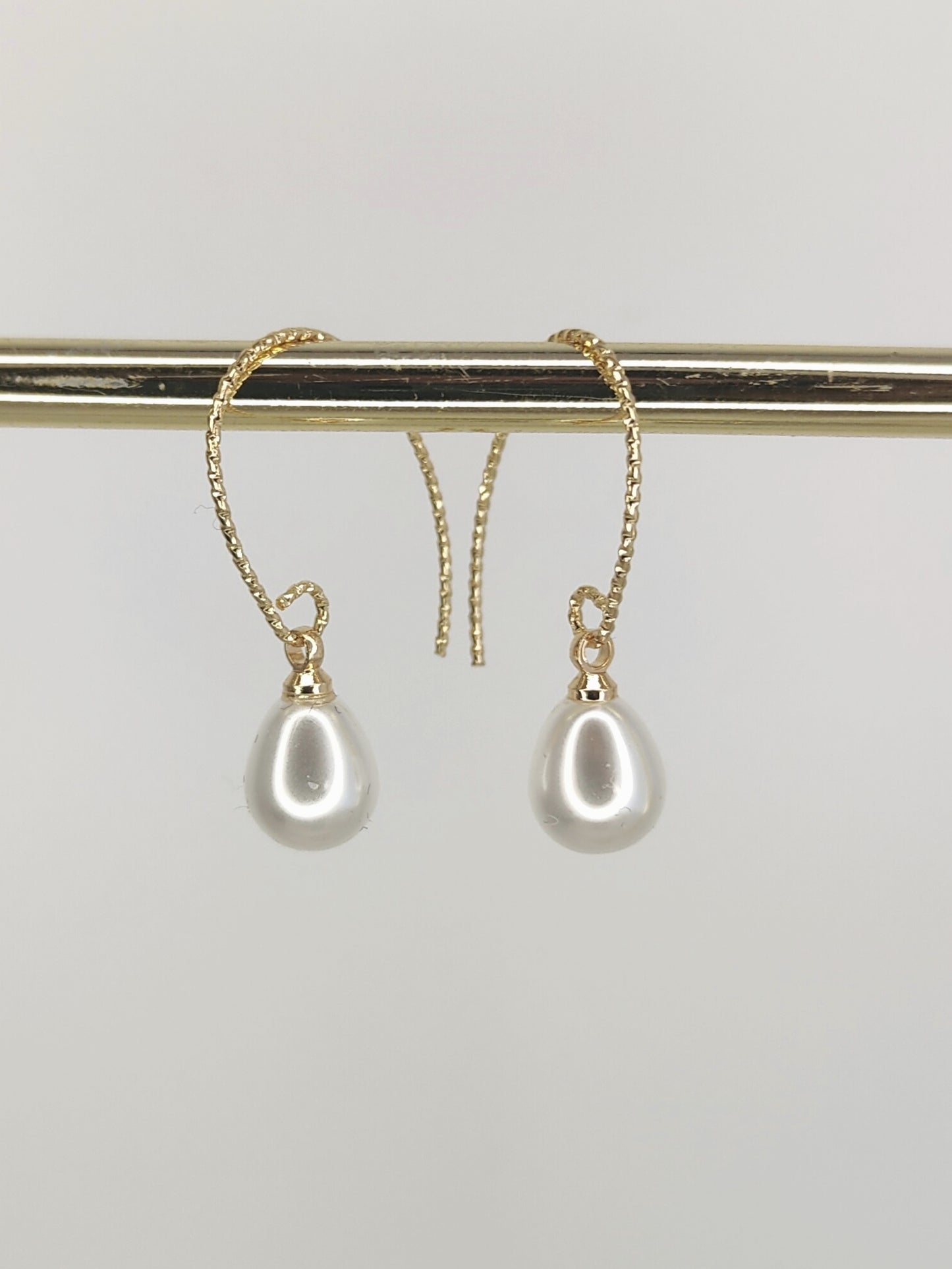 ELLA - Pearl Drop Bridal Earrings