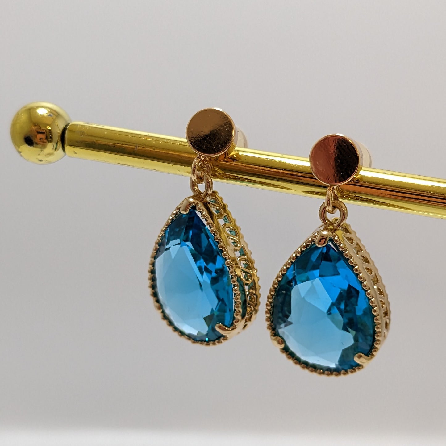 ANNA - Large Teardrop Earrings - Ocean