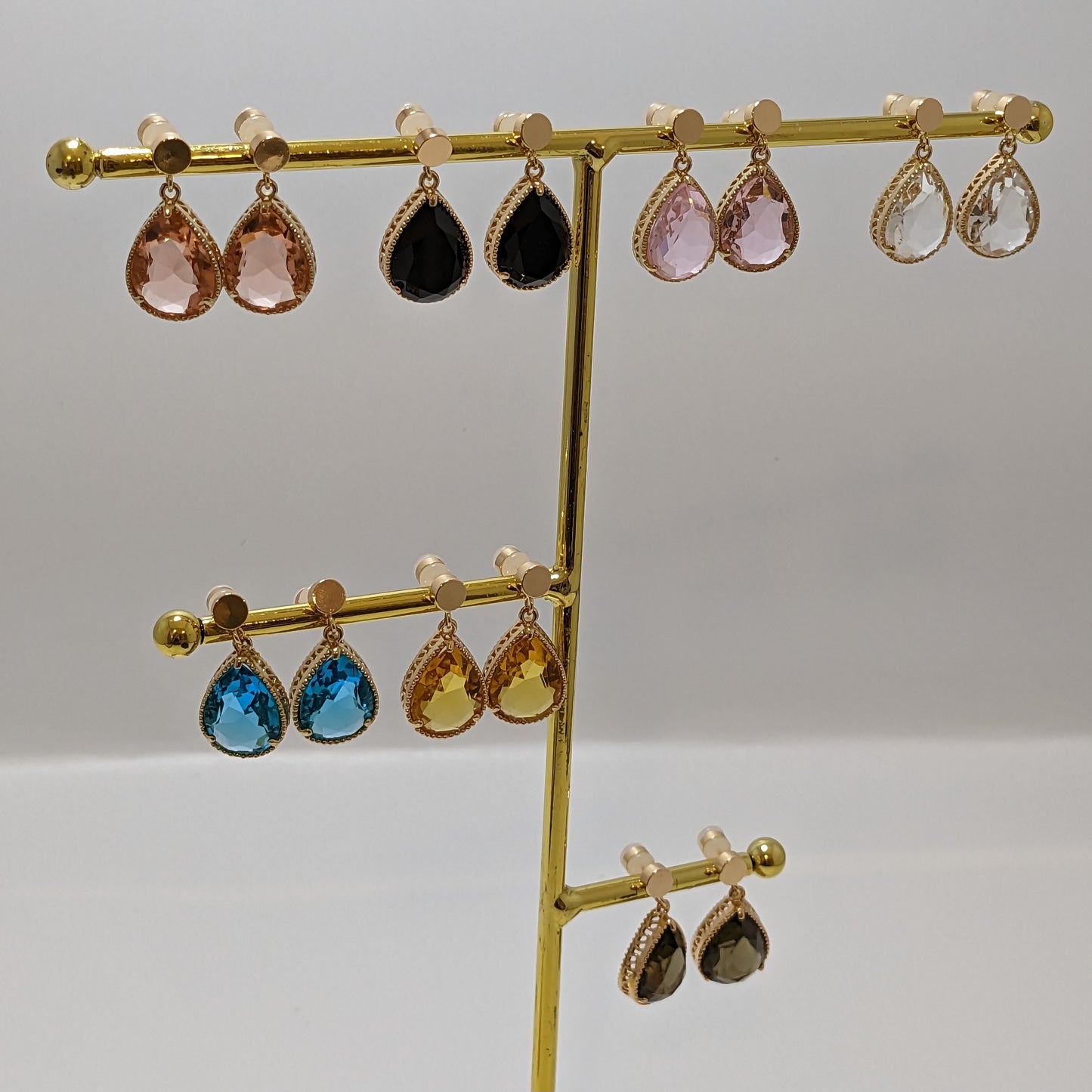 ANNA - Large Teardrop Earrings - Black
